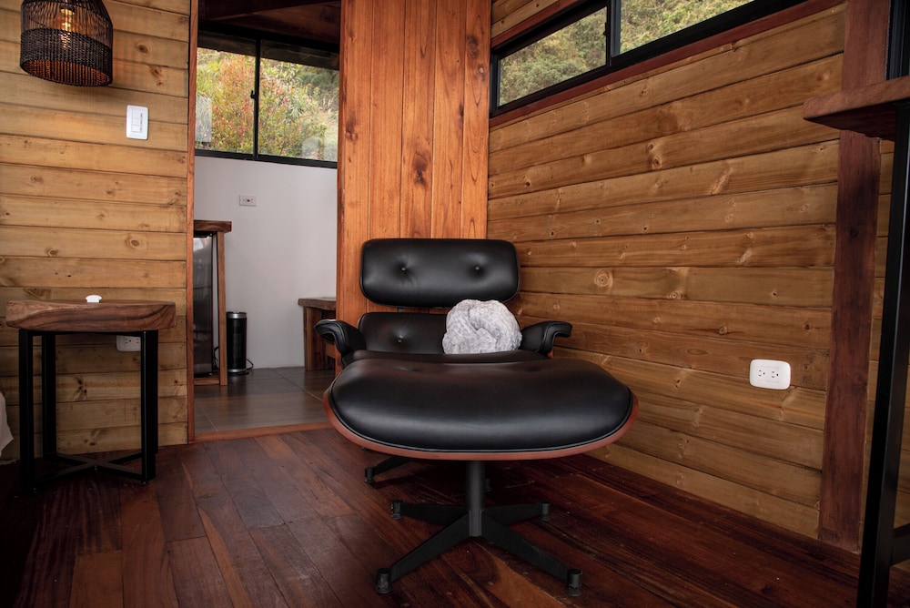 Luxury Cabin, Mountain View photo 2