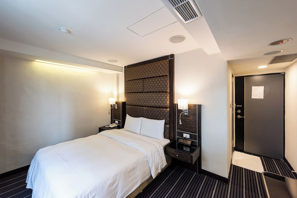 Deluxe Double Room photo 3