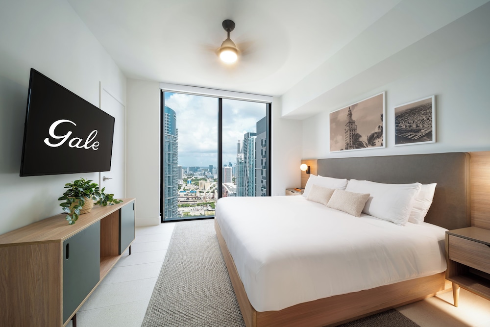 Skyline Residences Studio With Kitchen & Balcony