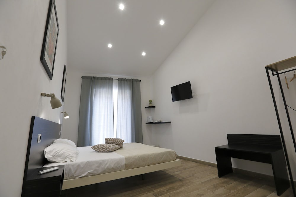 Luxury Triple Room - Photo 2