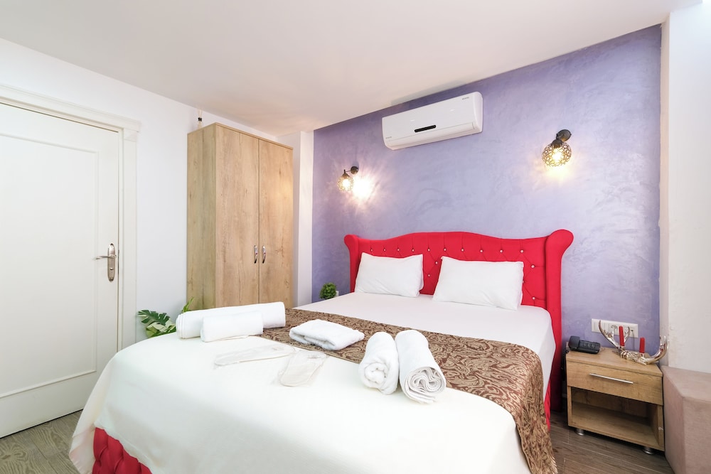 Economy Room photo 3
