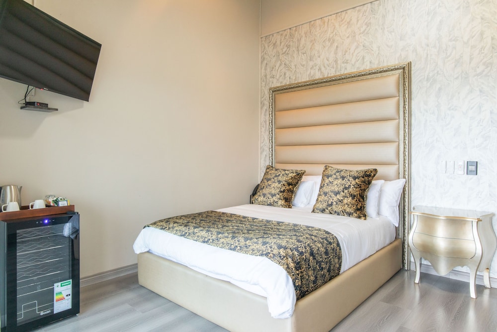 Executive Room photo 2