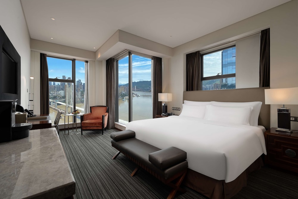 Executive Room, River View - Photo 5