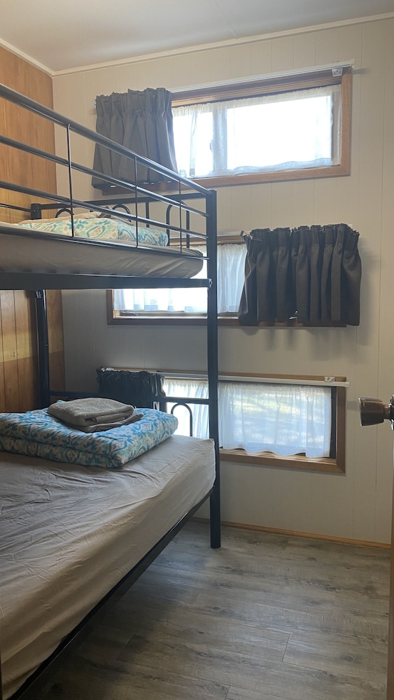 Cabin, 2 Bedrooms photo 2
