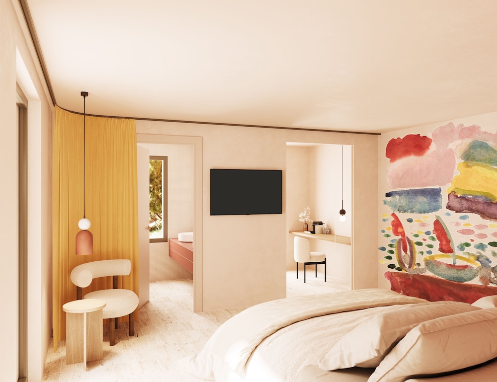 Traditional Suite photo 2