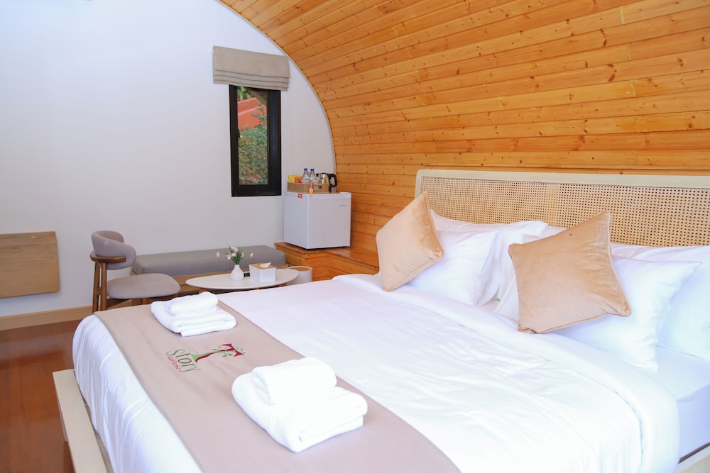 Standard Room - Photo 13
