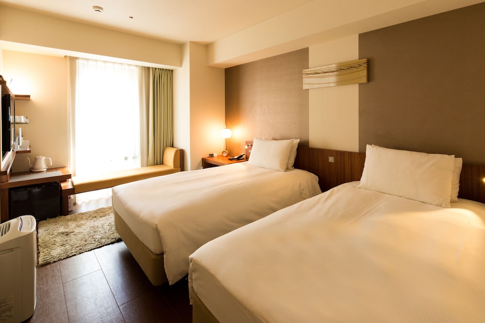 Twin Room, Smoking, City View (21 sqm) photo 3