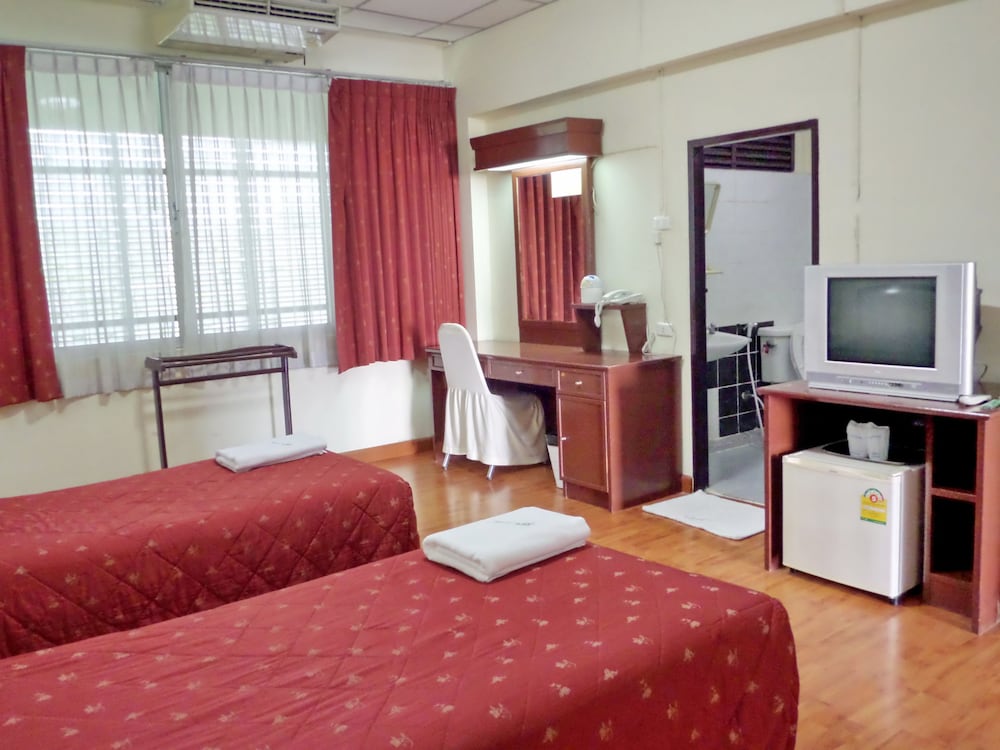 Standard Twin Room photo 3