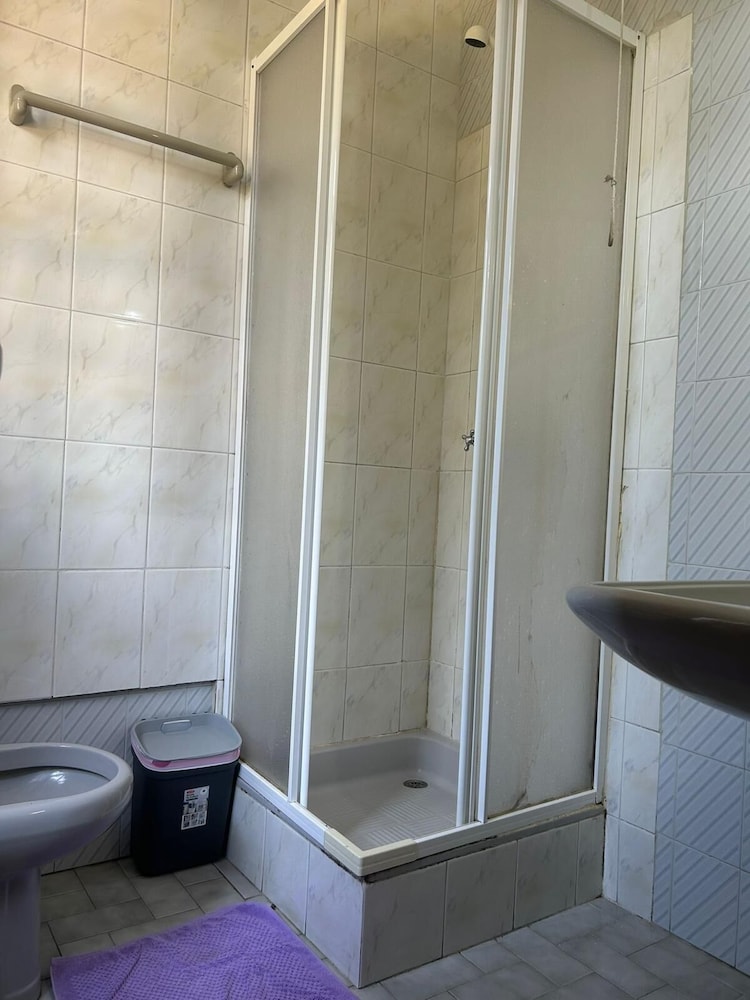 Basic Twin Room (SUITE 15) photo 2