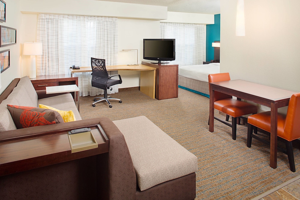 Suite, 1 Bedroom photo 3
