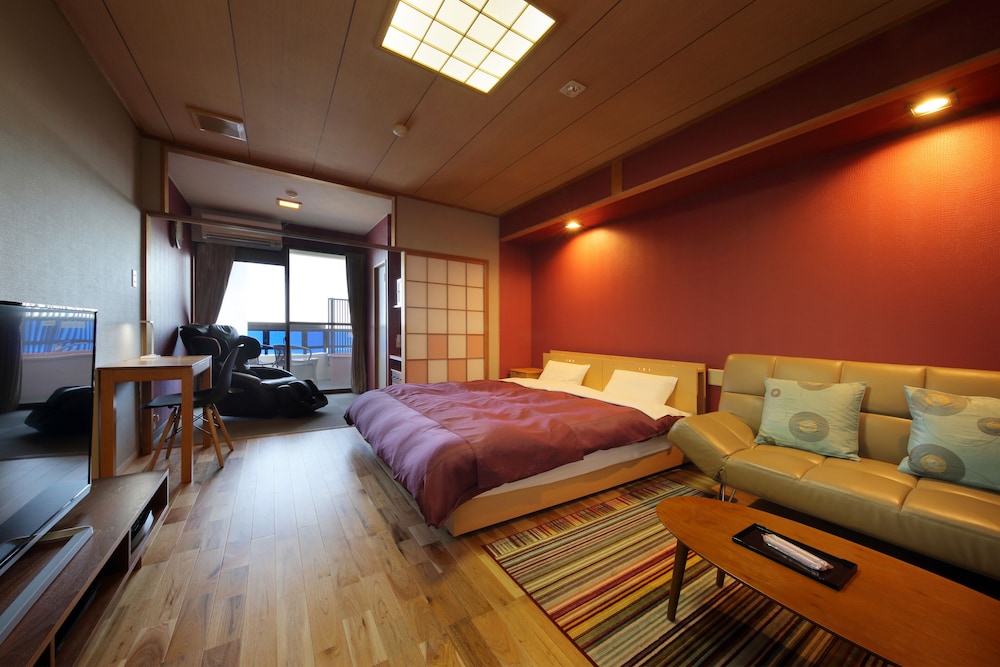 3F: Japanese Style Twin Room with open-air bath photo 3