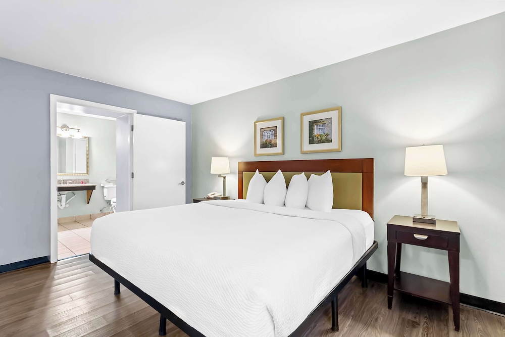 Suite, Multiple Beds, Non Smoking (with Sofabed, Full Kitchen) - Photo 5