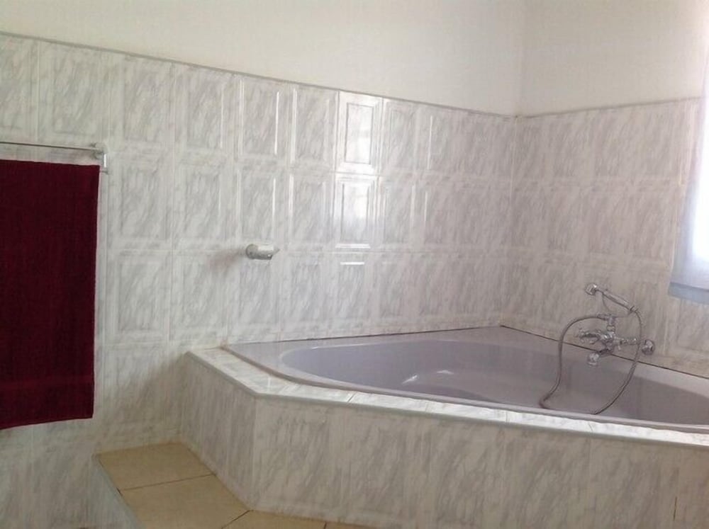 Economy Double Room photo 2