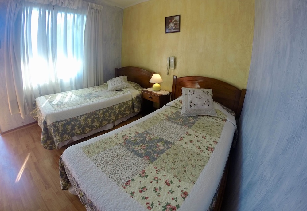 Double Room, 2 Twin Beds