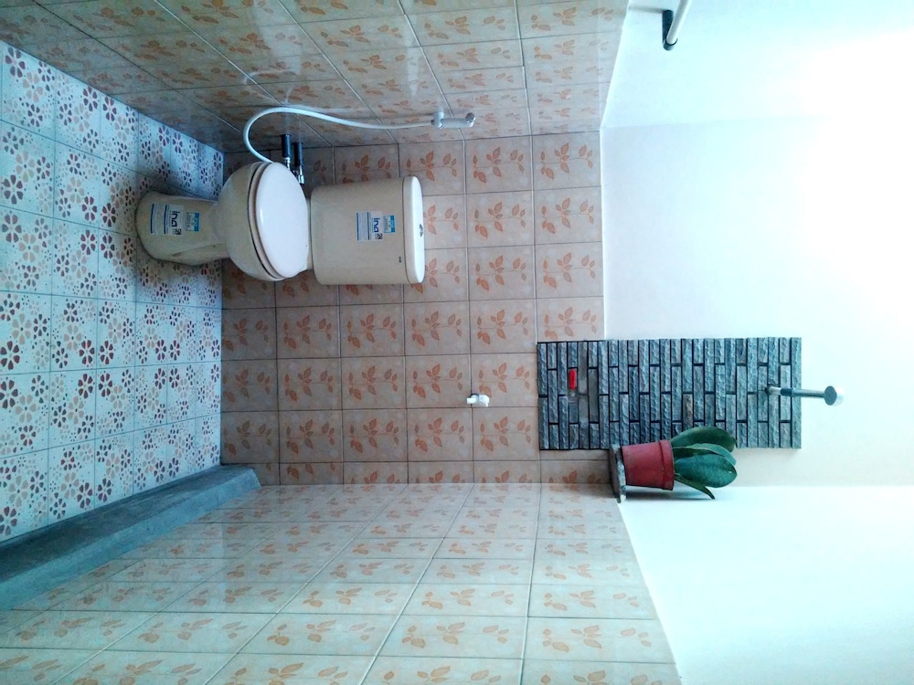 Standard Triple Room, Garden View photo 2