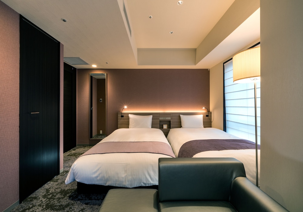 Twin Room, Non Smoking (Single Occupancy) photo 3