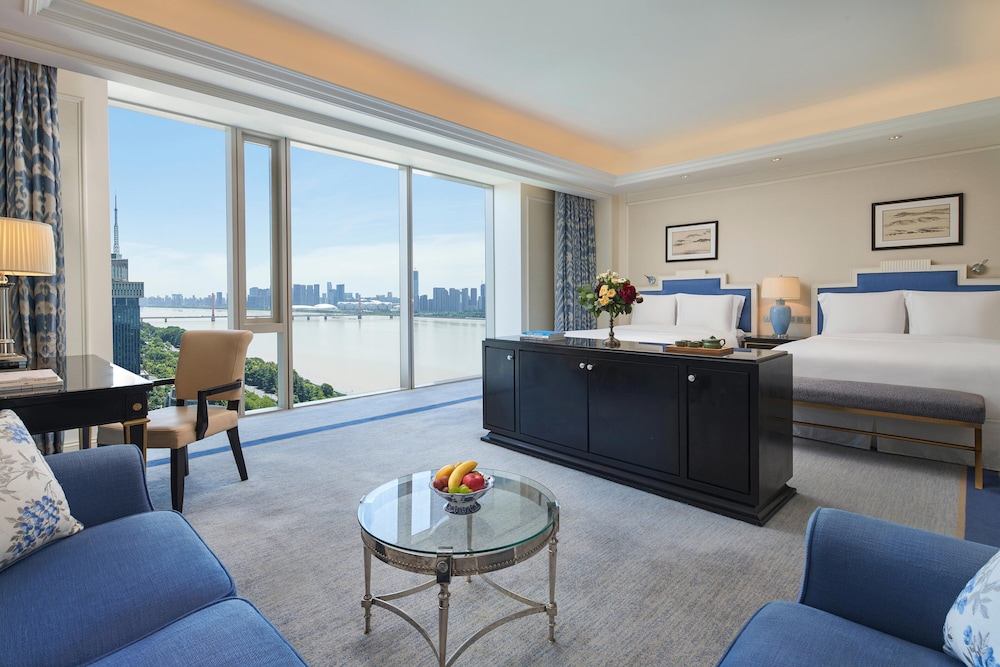 Junior Suite, 1 Bedroom, River View