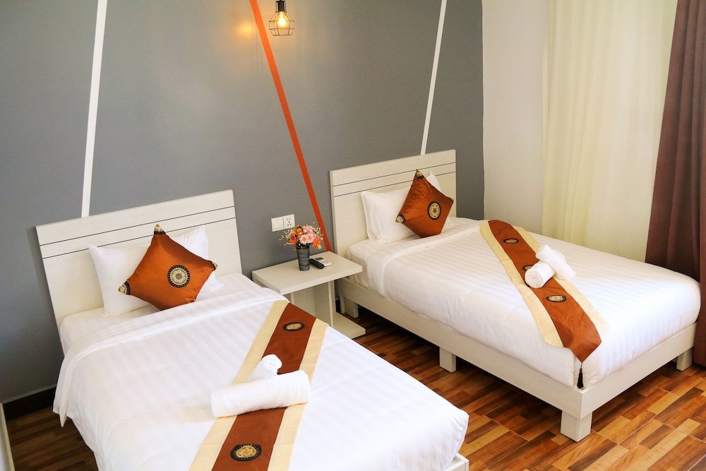 Superior Twin Room, Multiple Beds photo 1