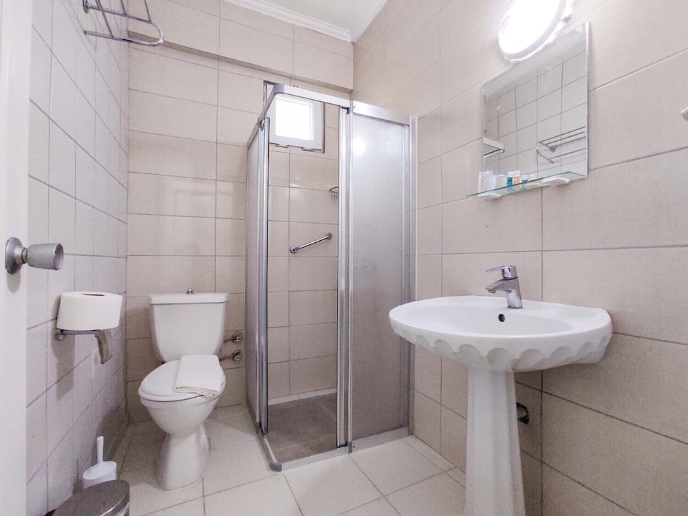 Economy Double or Twin Room
