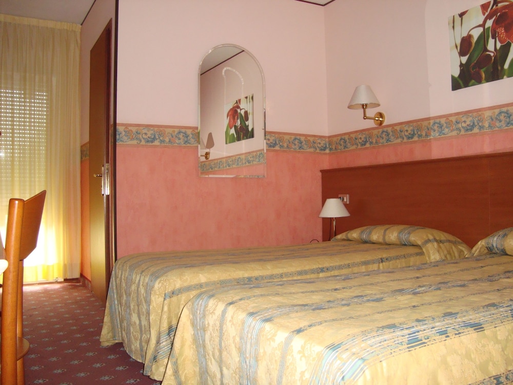 Double Or Twin Room, Balcony photo 1