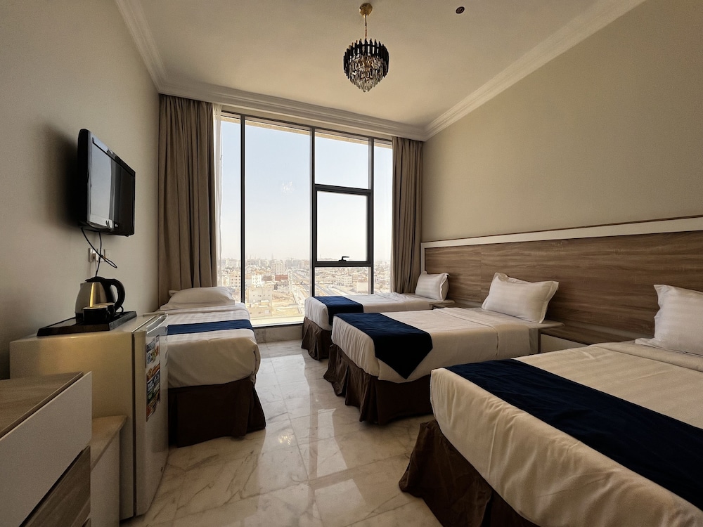 Deluxe Quadruple Room photo 1