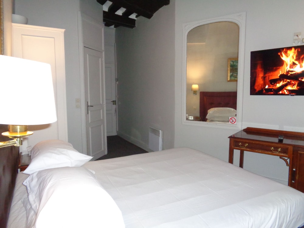 Standard Double Room photo 3