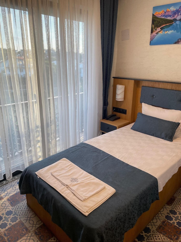 Basic Room photo 1