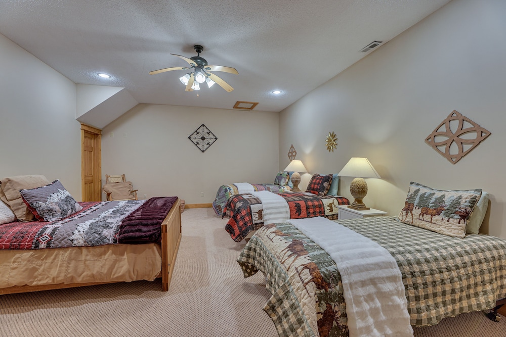 House (5 Bedrooms) photo 1
