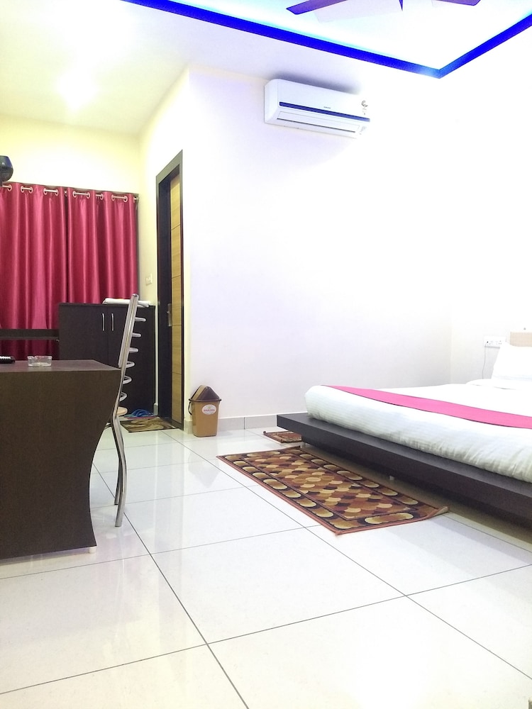 Luxury Room - Photo 2