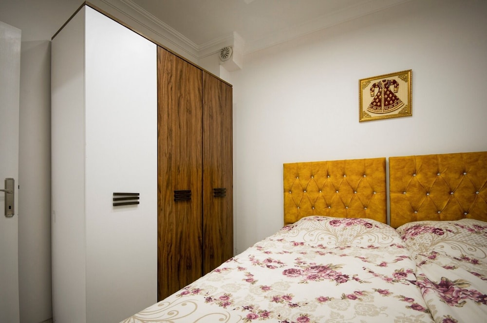 Family Apartment photo 3