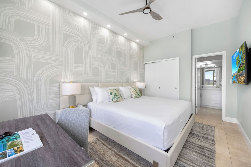 Premium Remodeled Condo with Ocean View and Parking: Premium Condo, 1 Bedroom, Air conditioning, Ocean View (0178) photo