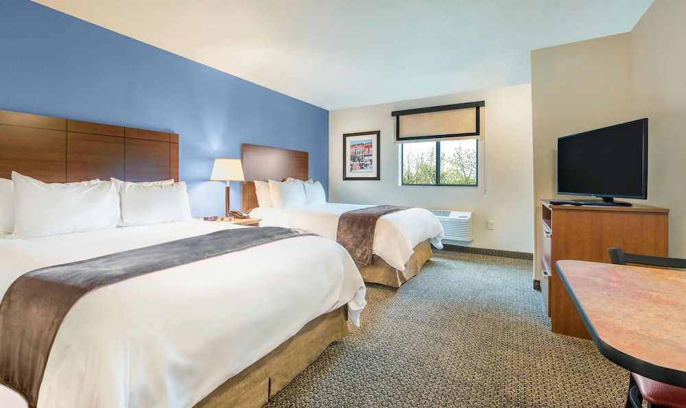 Room, 2 Queen Beds (Hearing Impaired) photo 3