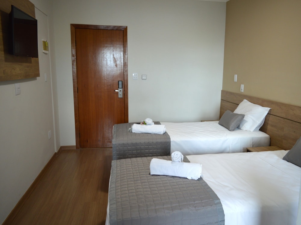 Superior Twin Room photo 2