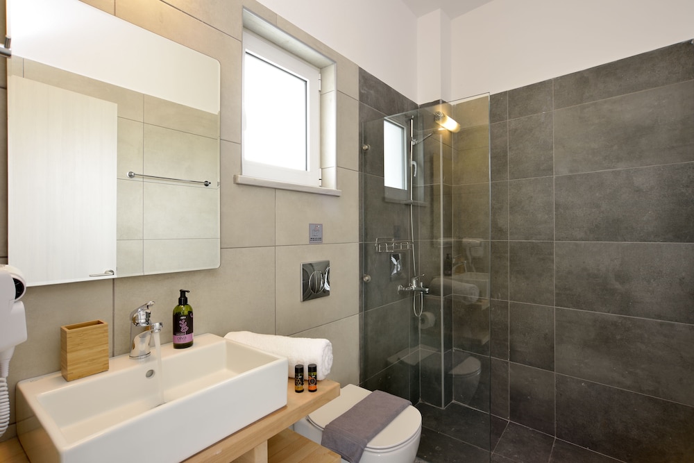 Deluxe Double Room, Sea View photo 2