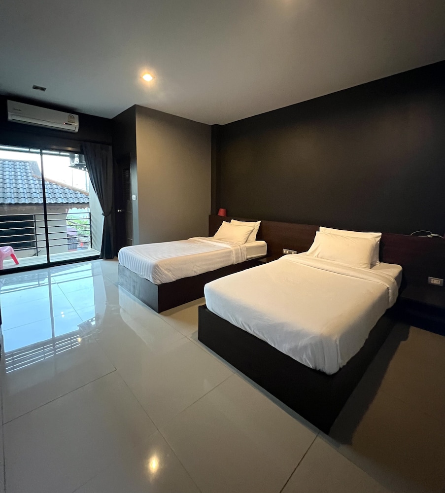 Standard Room photo 1