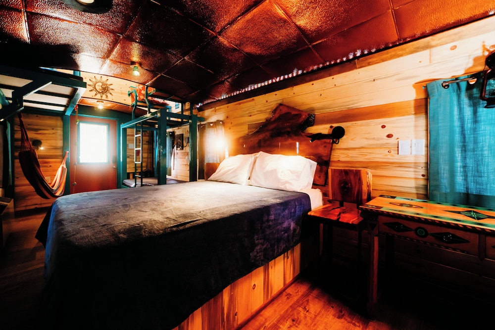 Cool Caboose photo 3