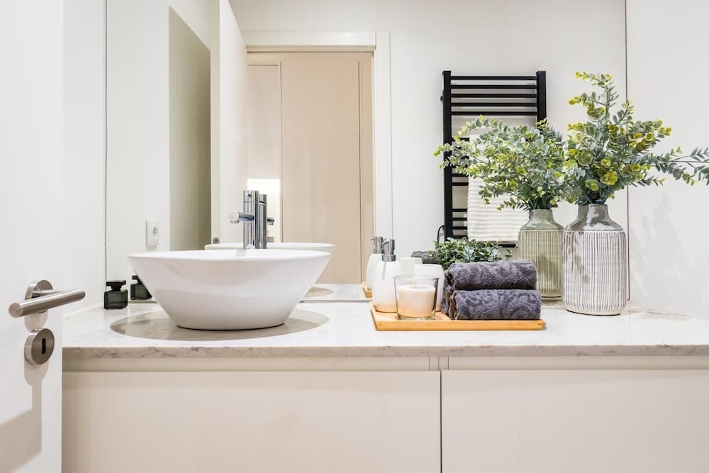 Premier Apartment, Private Bathroom photo 3