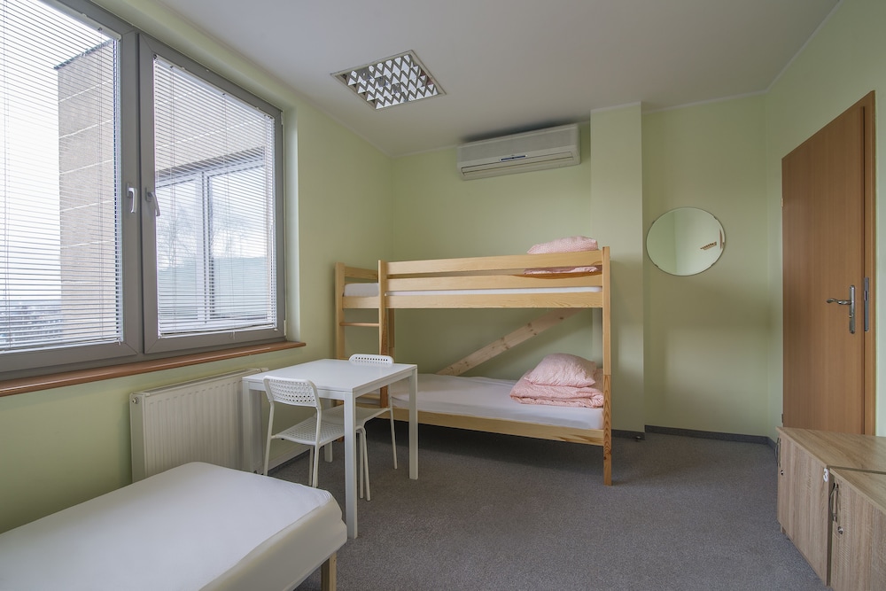 Room (Nr 10)