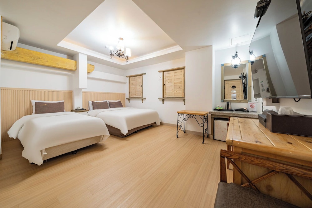 Superior Twin Room photo 1
