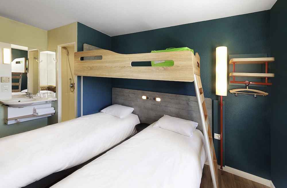 Room, Multiple Beds photo 2