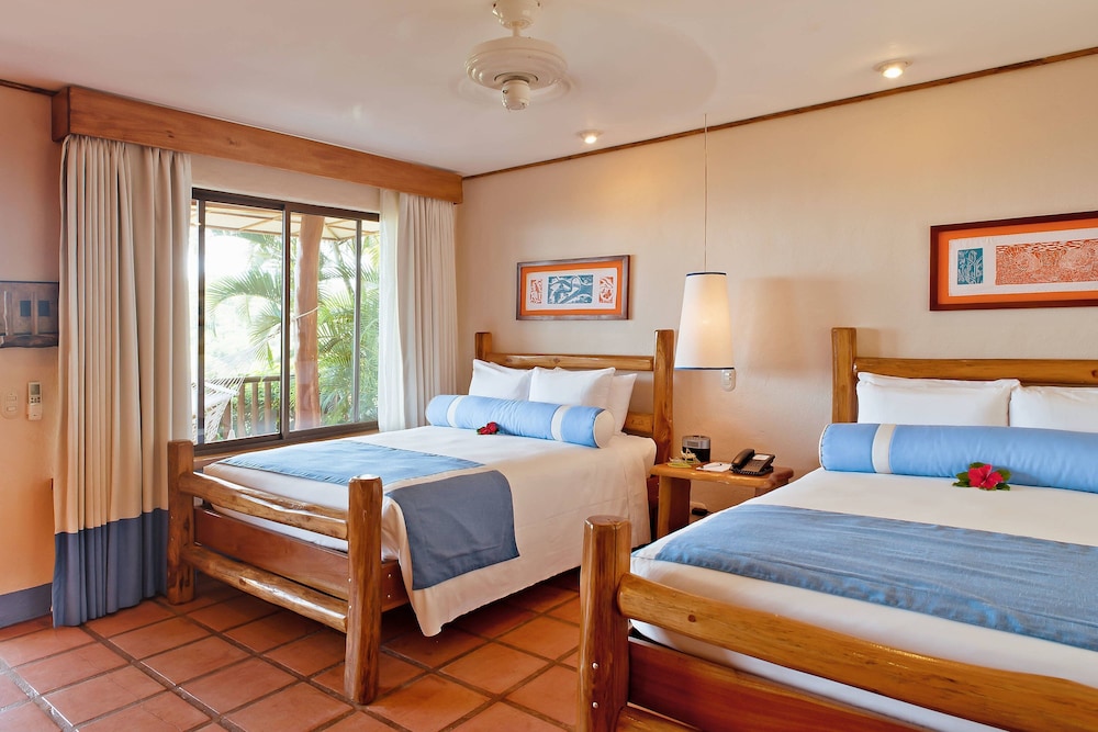 Habitación con 2 camas Queen, para no fumadores, con vista a la montaña