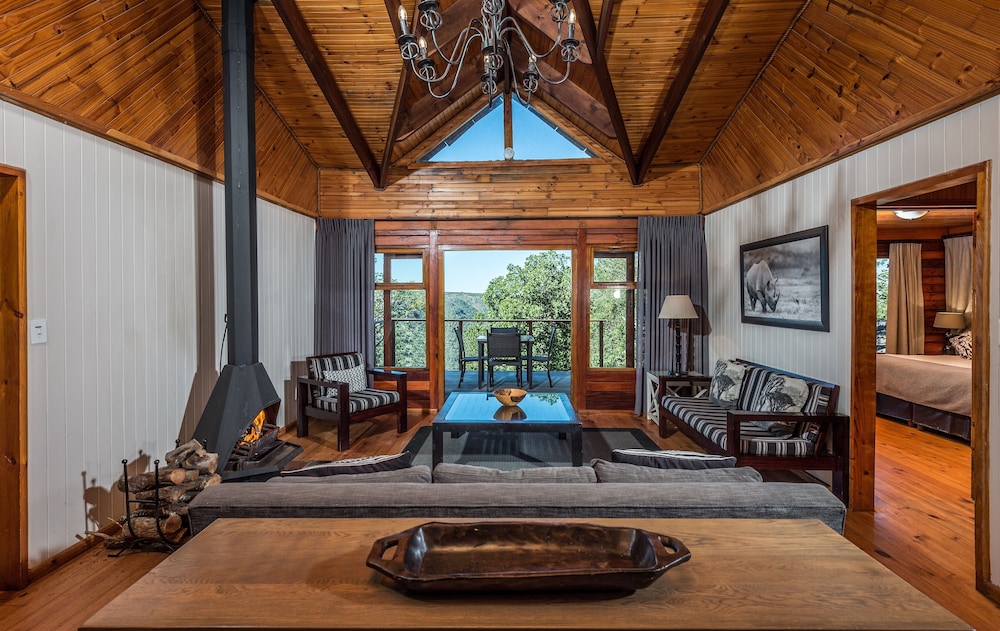 Main Lodge Multi-Bedroom Chalet photo 3