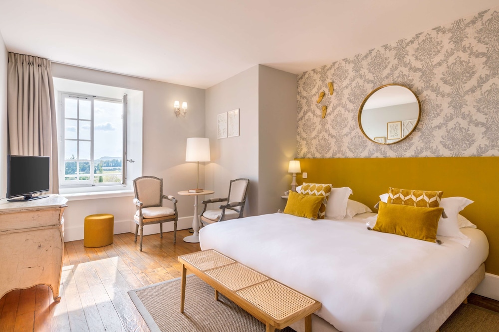 Superior Room, 1 Queen Bed, Non Smoking, Garden Area (Twin Bed On Request)