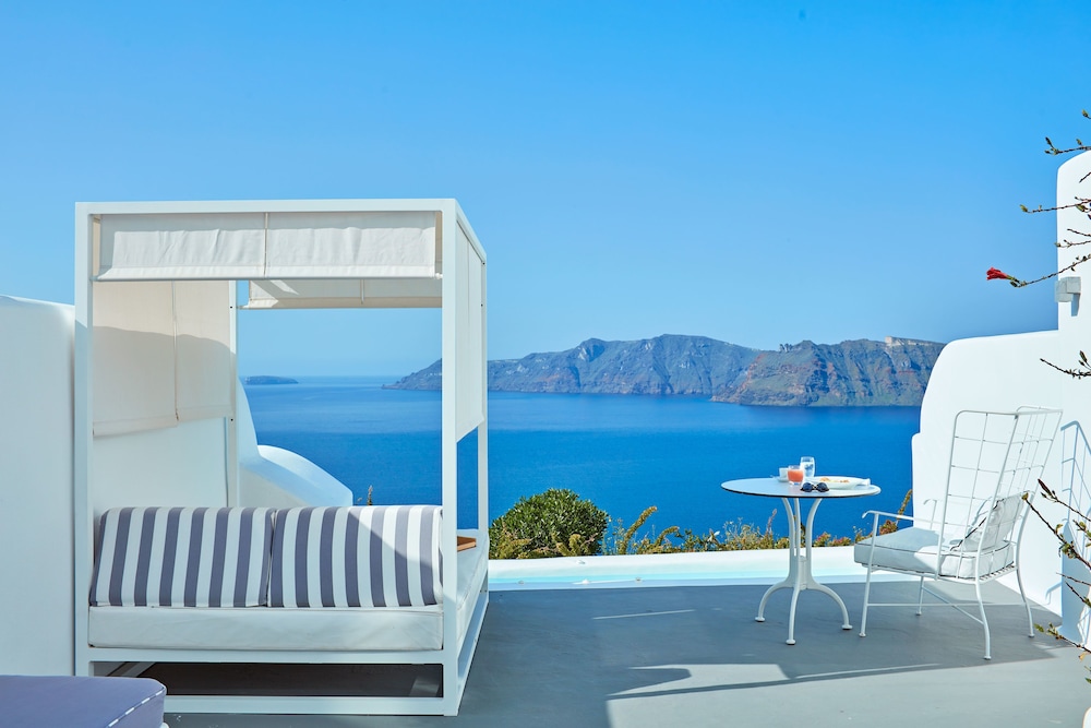 Honeymoon Suite, Private Pool - Photo 4