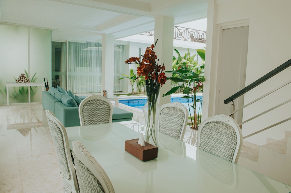 Villa, 3 Bedrooms, Private Pool - Photo 9