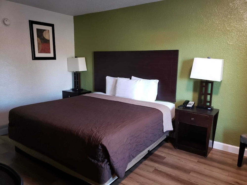 Single Room, Non Smoking photo 1