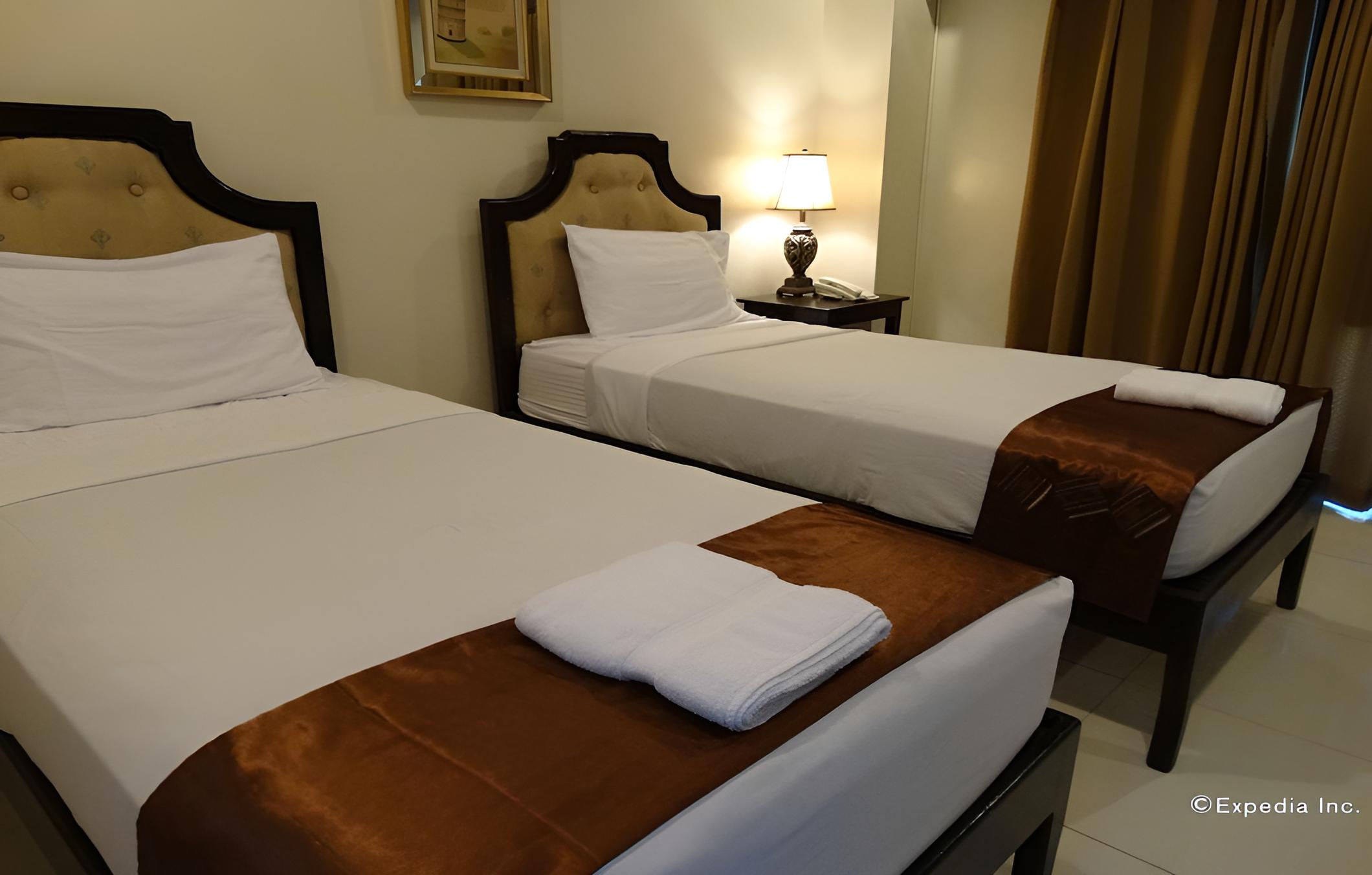 Deluxe Twin Room photo 3