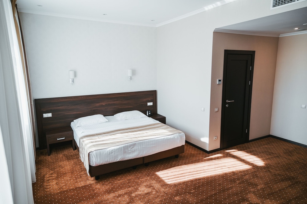Superior Double or Twin Room photo 1