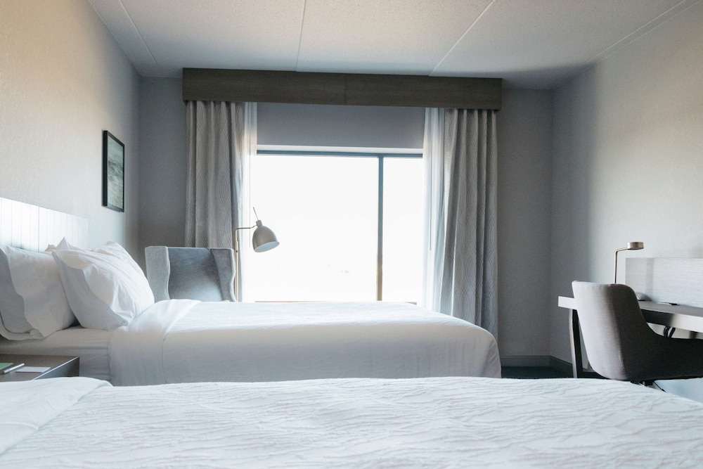 Room, 2 Queen Beds, Non Smoking photo 1