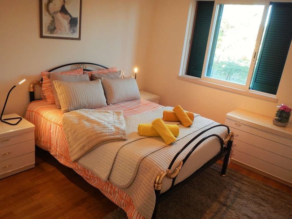 Apartment, 2 Bedrooms, Golf View photo 1